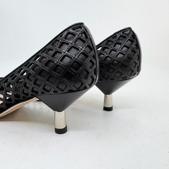 MIU MIU Black Laser-Cutout Ballet Kitten Heel Pumps - Picture 10 of 11